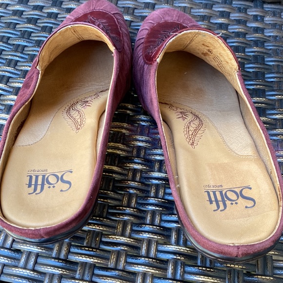 Sofft Camille Aubergine Red Suede Mules - Picture 7 of 11